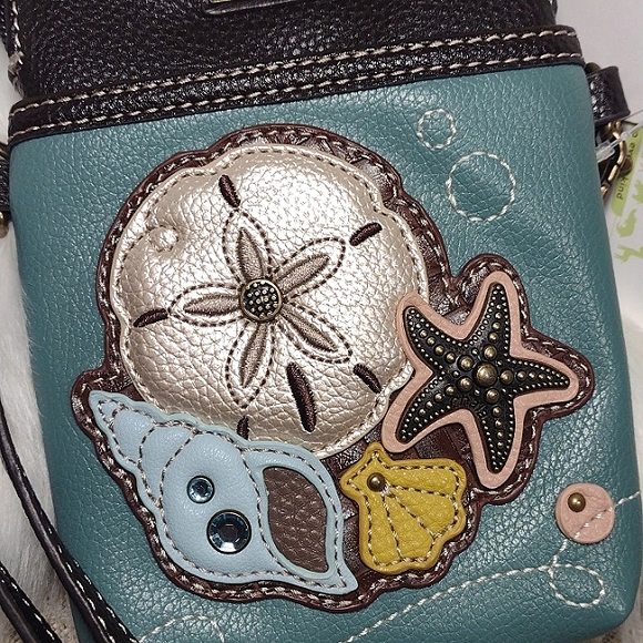 Chala Starfish Sand Dollar Convertible Phone Crossbody Bag - Picture 5 of 16